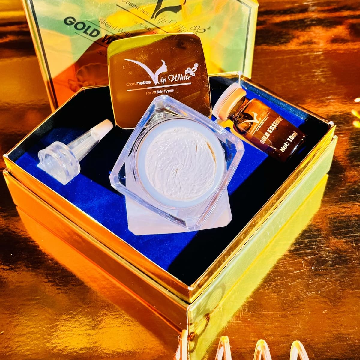 Vip White Night Cream 25gm